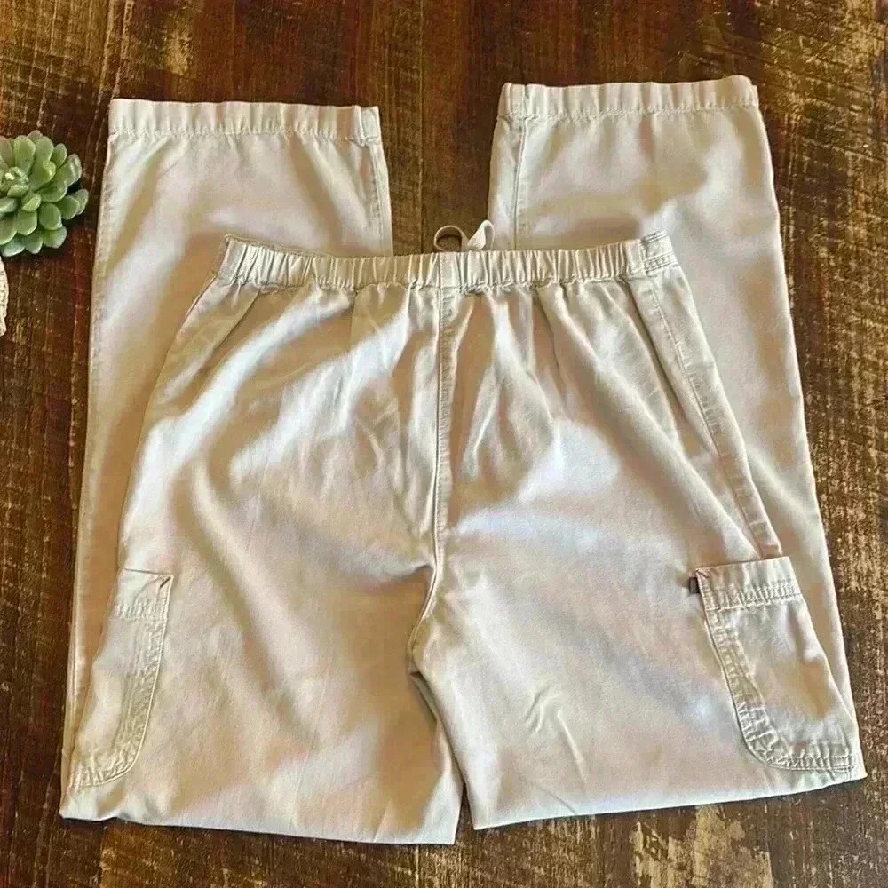 Women's Cream Wide-Leg Pants - Picture 6 of 6